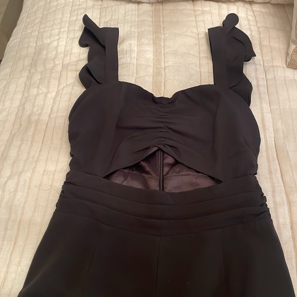 Cutout jumpsuit suit